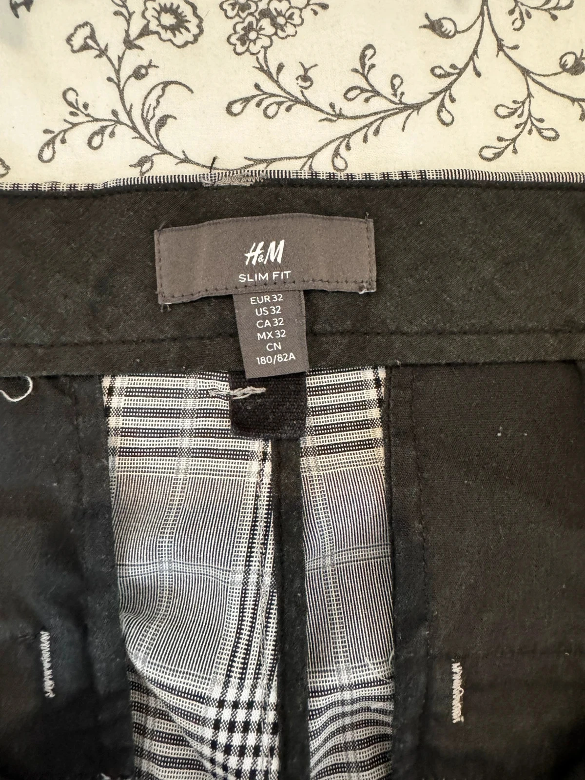 Calça masculina H&M – Tamanho 32 – Cinza quadriculada – Muito bom estado 🤍 – photo 4